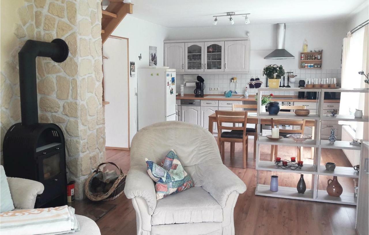 Awesome Home In Alt Schwerin With Wifi Eksteriør billede