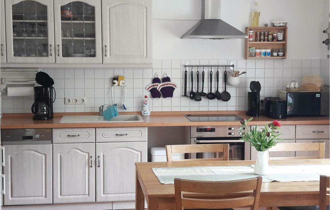 Awesome Home In Alt Schwerin With Wifi Eksteriør billede